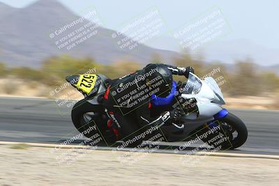 media/Apr-10-2022-SoCal Trackdays (Sun) [[f104b12566]]/Turn 3 Inside (1150am)/